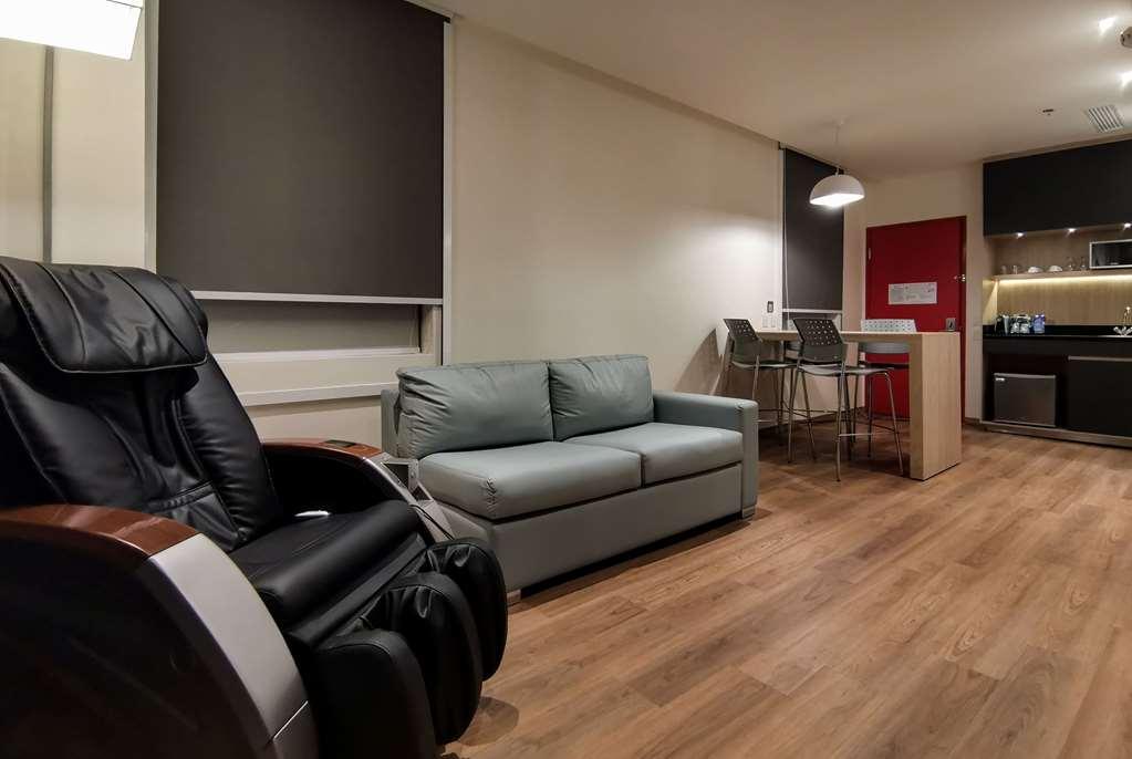 Ramada Encore By Wyndham Guadalajara Aeropuerto Las Pintas Phòng bức ảnh